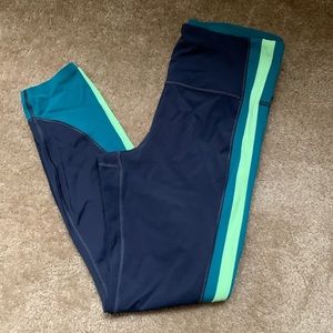 Athleta Crunch Colorblock 7/8 Tight *Like New*